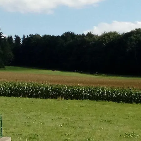 度假居 Les Chaumeix