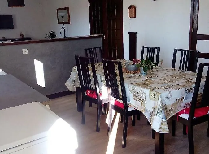 度假居 Les Chaumeix